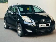 Toyota Vitz Ksp90 U Grade 2007 Car
