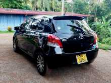 https://riyasewana.com/uploads/toyota-vitz-u-3018355863.jpg