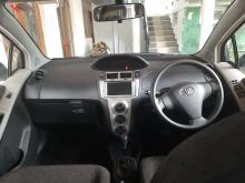 https://riyasewana.com/uploads/toyota-vitz1st-owner-1812083917895.jpg