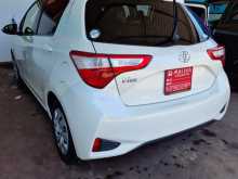 https://riyasewana.com/uploads/toyota-vitz2017-2023-217490912542.jpg