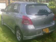 https://riyasewana.com/uploads/toyota-vitze-scp-2007-615071512712.jpg