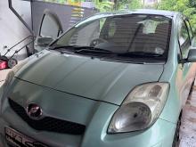 Toyota Vitz 2009 Car