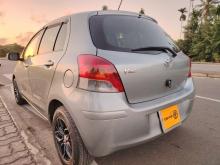 https://riyasewana.com/uploads/toyota-vitzs-191544116414.jpg