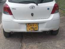 https://riyasewana.com/uploads/toyota-vitzs-272031544692.jpg