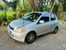 Toyota VITZ 2000 Car