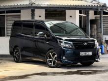 Toyota Voxy 2015 Van