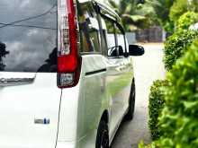 https://riyasewana.com/uploads/toyota-voxy-121309044452.jpg