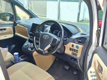 https://riyasewana.com/uploads/toyota-voxy-121309044773.jpg