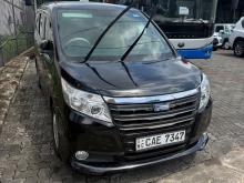 Toyota Voxy 2015 Van