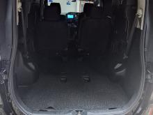 https://riyasewana.com/uploads/toyota-voxy-1217103117405.jpg
