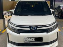 Toyota Voxy 2014 Van