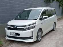 Toyota Voxy 2015 Van