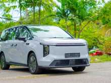 Toyota Voxy 2025 Van