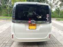 https://riyasewana.com/uploads/toyota-voxy-2014-1515474712993.jpg
