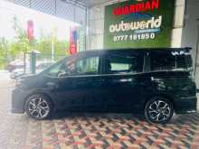 https://riyasewana.com/uploads/toyota-voxy-2014-2211280712702.jpg