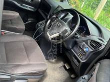 https://riyasewana.com/uploads/toyota-voxy-2014-271211411219342.jpg