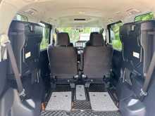 Toyota Voxy 2014 Van
