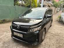 https://riyasewana.com/uploads/toyota-voxy-2014-714444212232.jpg