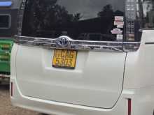 https://riyasewana.com/uploads/toyota-voxy-2015-1311551612322.jpg