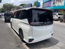https://riyasewana.com/uploads/toyota-voxy-2025-415065512352.jpg