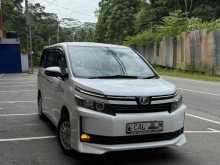 https://riyasewana.com/uploads/toyota-voxy-2716360122731.jpg