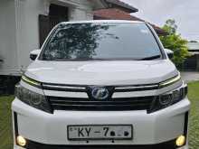 Toyota Voxy 2014 Van