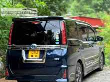 https://riyasewana.com/uploads/toyota-voxy-3120222722412.jpg