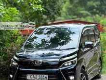 Toyota Voxy 2014 Van