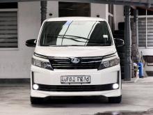 Toyota Voxy 2015 Van