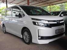 Toyota Voxy 2014 Van