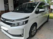 Toyota Voxy 2014 Van
