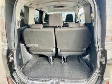 https://riyasewana.com/uploads/toyota-voxy-7-1717224817955.jpg