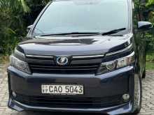 https://riyasewana.com/uploads/toyota-voxy-7224308146.jpg