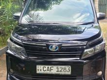 Toyota Voxy 2015 SUV