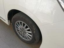 https://riyasewana.com/uploads/toyota-voxy-esquire-248430017876.jpg