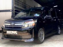 https://riyasewana.com/uploads/toyota-voxy-esquire-3014243224601.jpg
