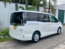 https://riyasewana.com/uploads/toyota-voxy-hybrid-117395117756.jpg