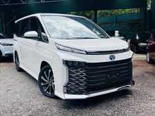 Toyota Voxy Hybrid 2024 Van