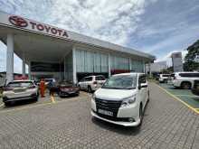 Toyota Voxy Noah 2015 Car