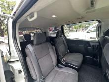 https://riyasewana.com/uploads/toyota-voxy-noah-151101106096.jpg