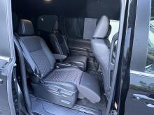 https://riyasewana.com/uploads/toyota-voxy-sz-119373017035.jpg