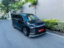Toyota Voxy SZ 2024 Van