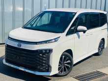 Toyota Voxy Z Grade 2025 Van