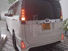 https://riyasewana.com/uploads/toyota-voxy-z-16230754416376.jpg