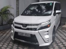 https://riyasewana.com/uploads/toyota-voxy-z-16230754500280.jpg