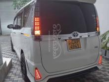 https://riyasewana.com/uploads/toyota-voxy-z-23142216475398.jpg