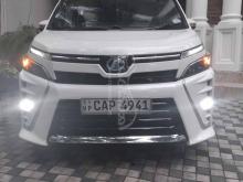 Toyota VOXY Z GRADE CUSTOM 2014 Van