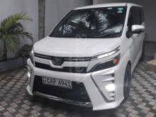 https://riyasewana.com/uploads/toyota-voxy-z-3017550169629.jpg