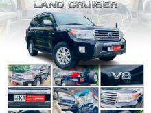 Toyota Land Cruiser VX V8 2011 SUV