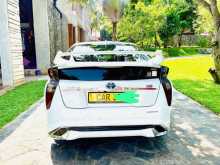 https://riyasewana.com/uploads/toyota-w51-15191231793.jpg